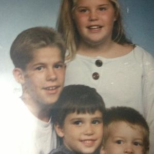 Meet your Posher, Holly